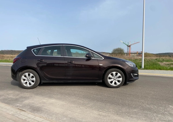 Opel Astra cena 33500 przebieg: 184700, rok produkcji 2015 z Rumia małe 46